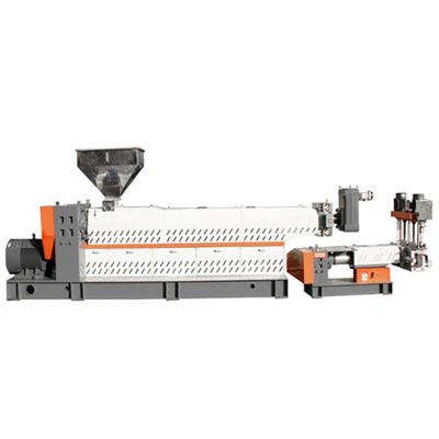Granulator bezsiatkowy